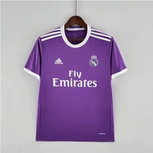 2016/2017 Retro Real Madrid Away